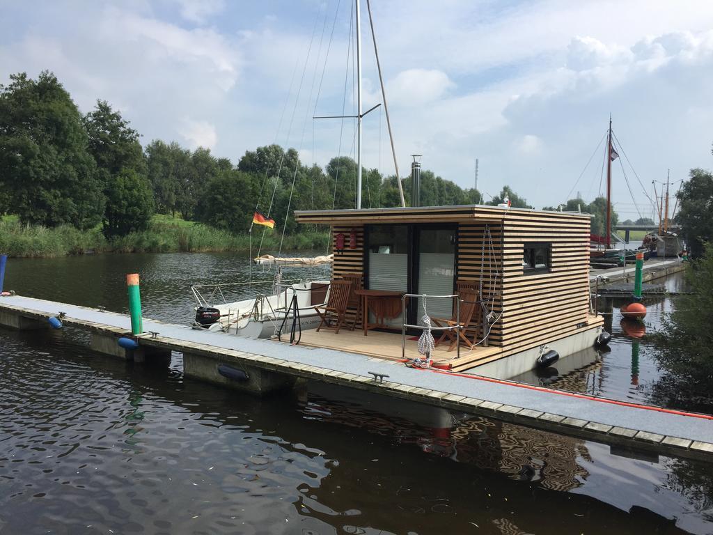 Hausboot Resort Nordseekueste 빌헬름스하펜 외부 사진